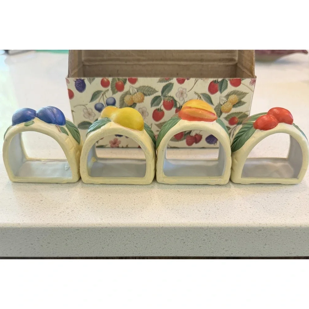 Vintage Country Orchard Set 4 Porcelain Napkin Rings Shabby Chic French Cottage